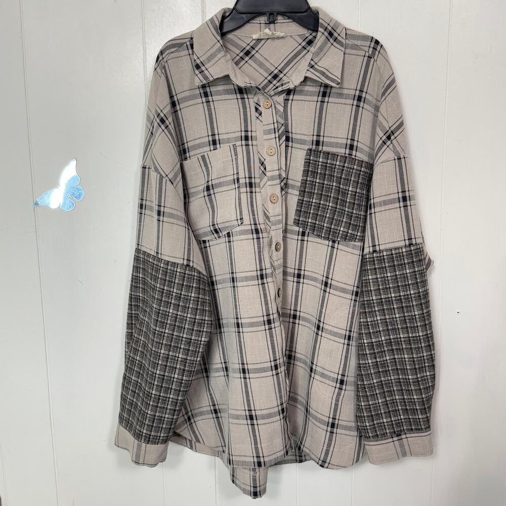 Listicle Womens Plaid Button Up Shirt Medium Brown Plaid Long Sleeve Pockets
